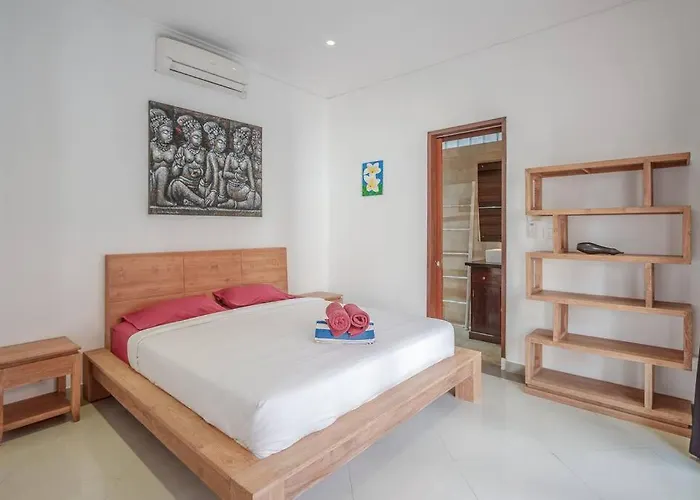 Villa Silver Moon - Fantastic 4br In Location Seminyak (Bali)