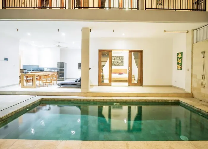 Silver Moon - Fantastic 4br In Location Villa *