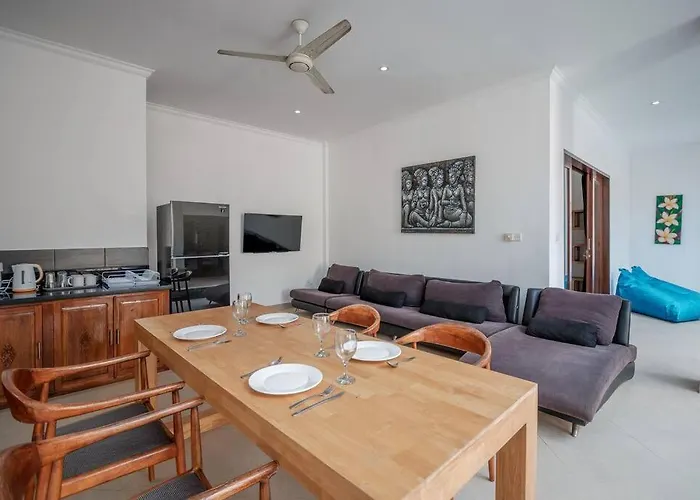 Villa Silver Moon - Fantastic 4br In Location Seminyak (Bali)
