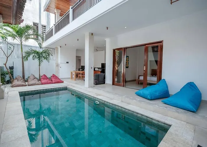 Villa Silver Moon - Fantastic 4br In Location Seminyak (Bali)