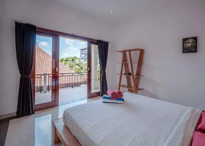 Silver Moon - Fantastic 4br In Location Villa Seminyak (Bali)